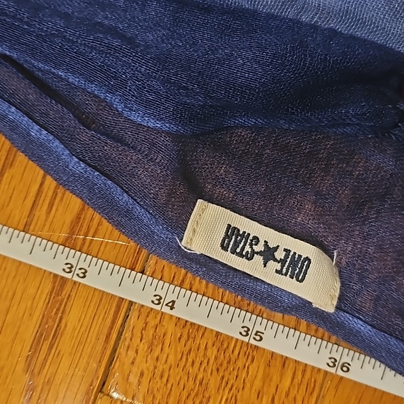 Blue ombre 74" scarf - Picture 4 of 6